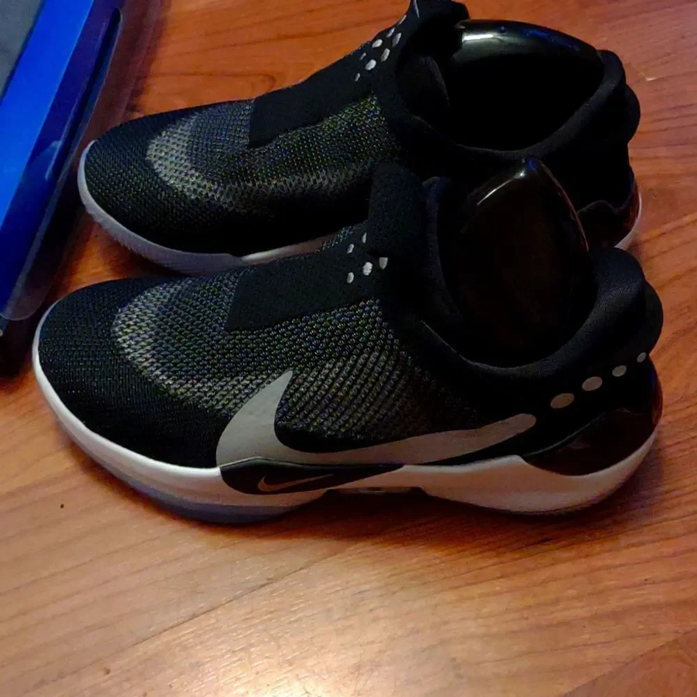 Nike adapt bb